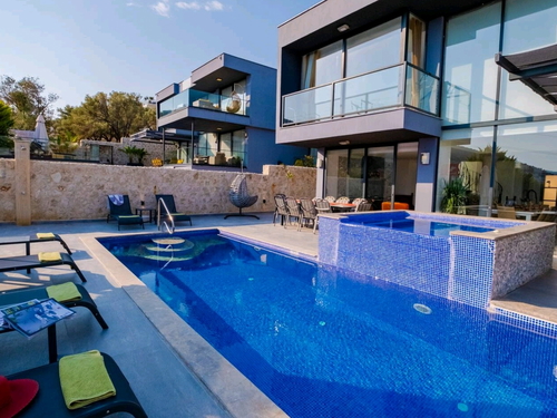  gece  -  Kasım
  | Kalkan Kızıltaş'ta Deniz Manzaralı, Jakuzili Lüks 10 Kişilik Villa